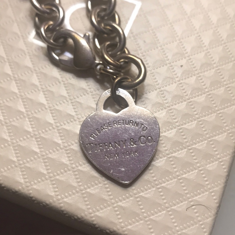 Tiffany Necklace & Bracelet Set